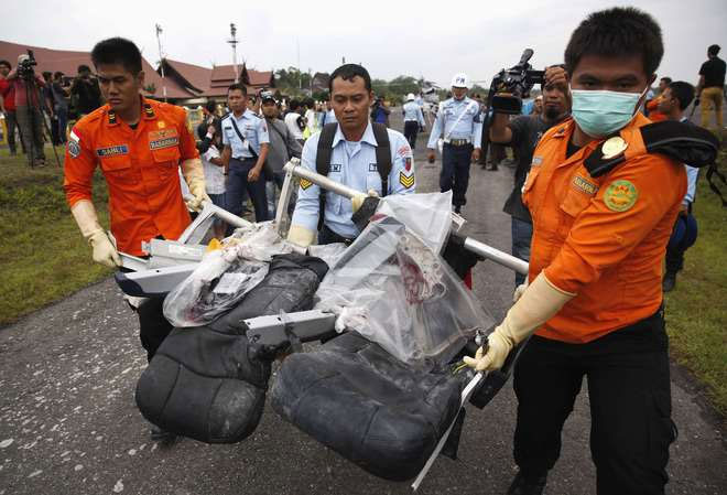 Picture 6 of What is left of QZ8501