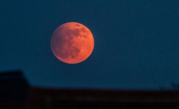 Picture 4 of What is super moon?  When will Vietnam receive Super Moon?