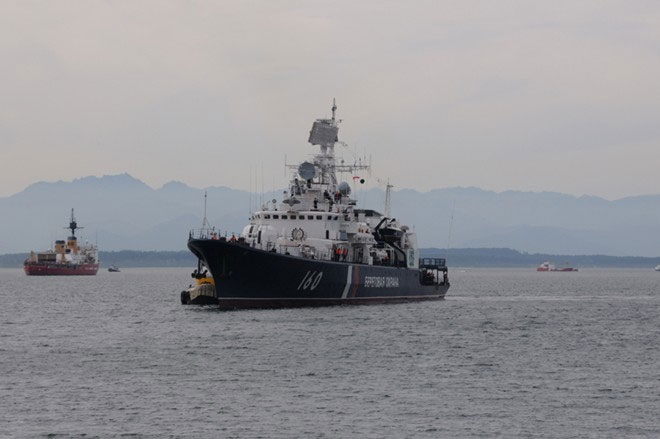 Picture 6 of What is the Coast Guard against pirates?