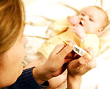 Picture 1 of What mothers need to do when a child has a high fever convulsions