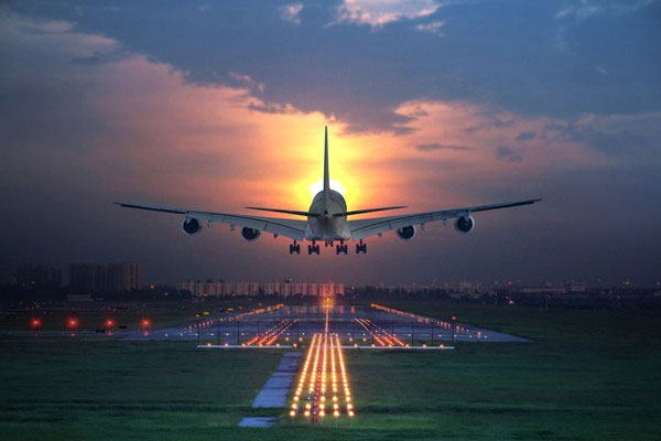 Picture 6 of What will an airplane look like when it comes to a