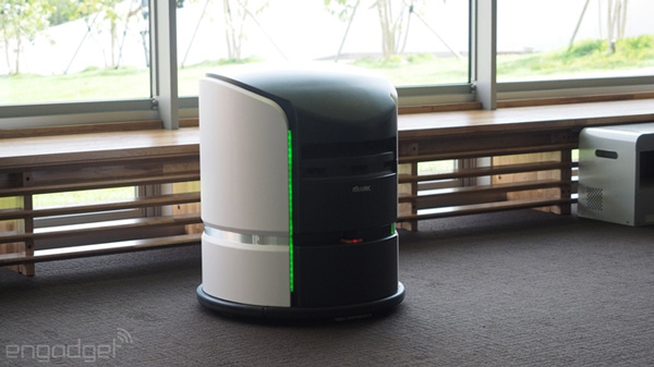 Picture 7 of What's inside the world's first robot hotel?