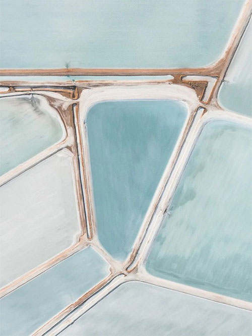 Picture 16 of When the farm turns into a mesmerizing art picture from an airplane perspective