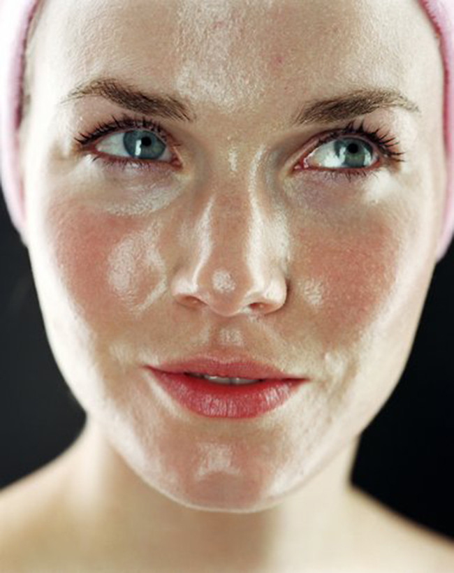 Picture 3 of Where do men have to use their own cosmetics?