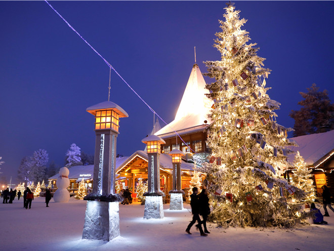 Picture 2 of Where is Santa's office?