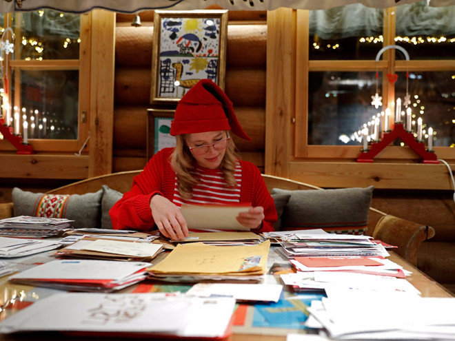 Picture 4 of Where is Santa's office?