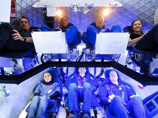 Picture 3 of Which vehicle will replace NASA space shuttle?