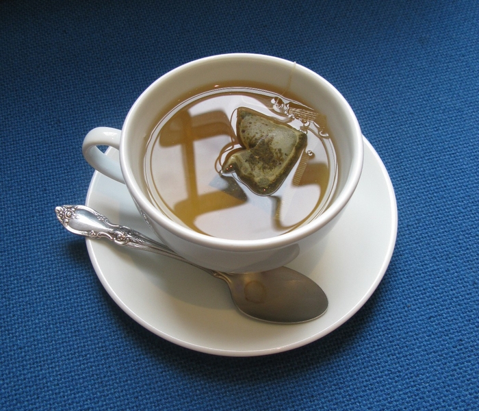 Picture 1 of White tea helps you stay healthy and stay young