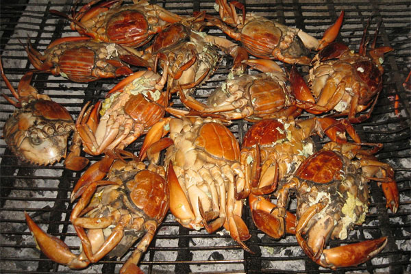 Picture 1 of Who should not eat crabs or crabs?