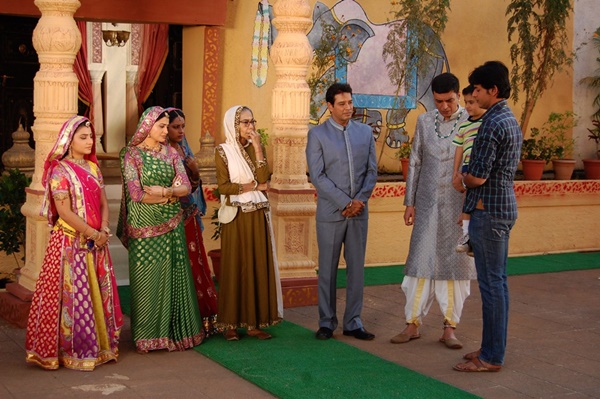 Picture 3 of Why can an 8-year-old bride be nearly 2,000 episodes long?