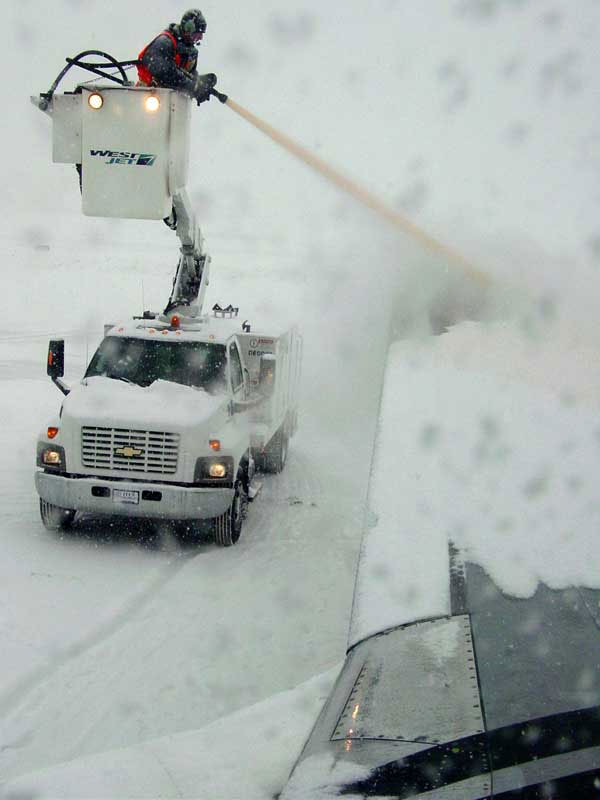Picture 2 of Why can snow ice drop aircraft?
