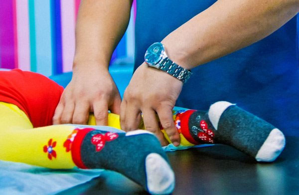 Picture 4 of Why do children often walk on the toes?