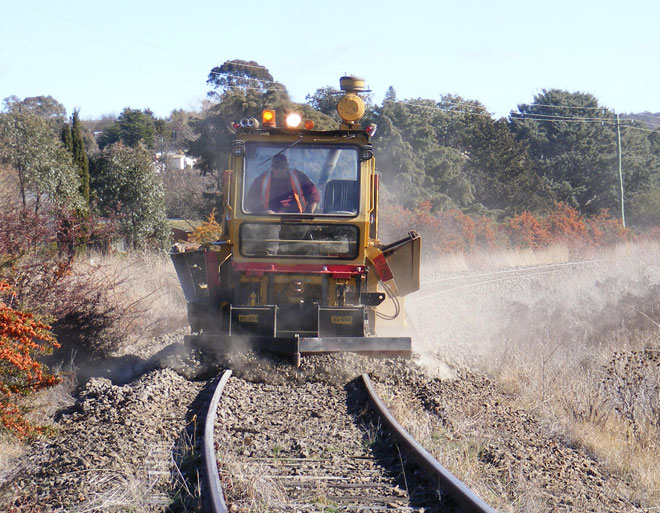 Picture 1 of Why do I have to spread rails?