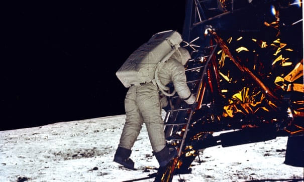 Picture 1 of Why do so many people think that American astronauts set foot on the Moon is fake?