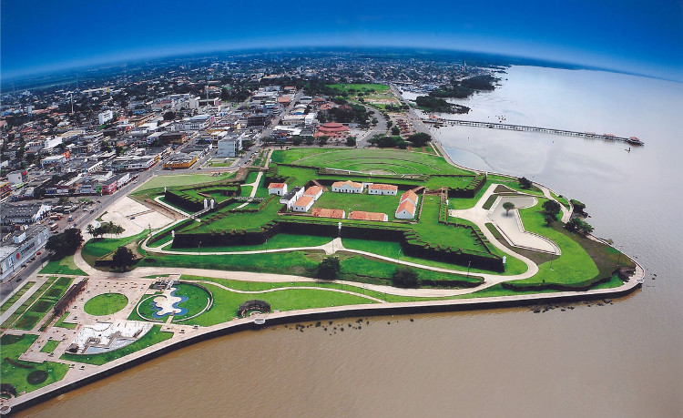 Picture 3 of Why does the Amazon River longer than 6,000km without a bridge spanning?