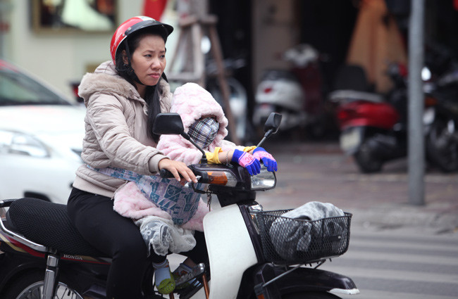 Picture 1 of Why is Hanoi and the Northern provinces coldest in the winter this year?
