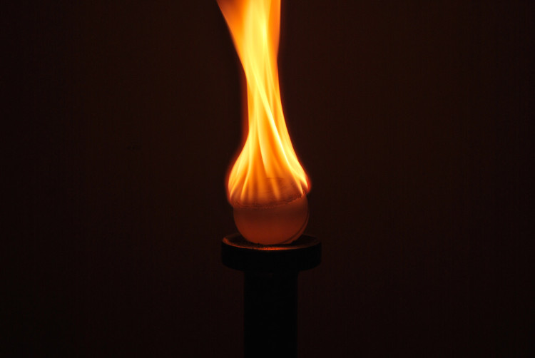 Picture 1 of Why is table tennis so flammable?
