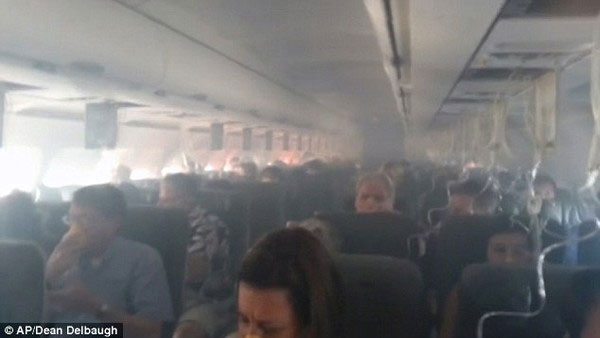 Picture 4 of Why is there a rule not to smoke on airplanes?