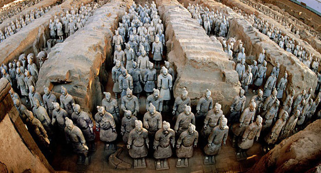 Picture 1 of Why not break the wall between terracotta warriors in Mausoleum of Qin Shihuang?