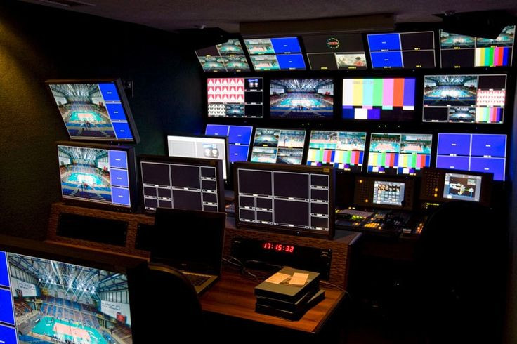 Picture 1 of Why when watching live football, have a fast TV, have a slow TV?