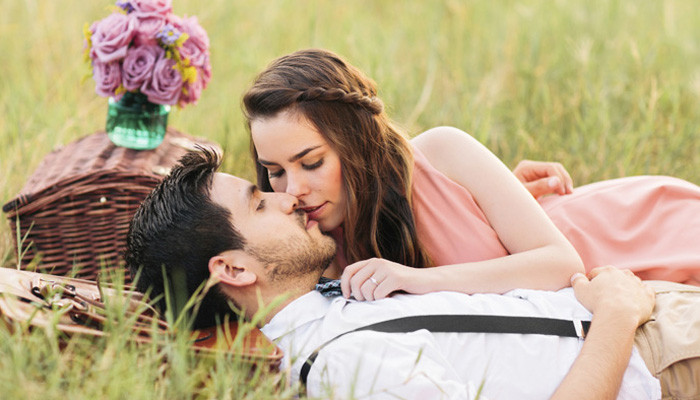 Picture 2 of Will kissing produce 200 times the morphine effect of morphine?