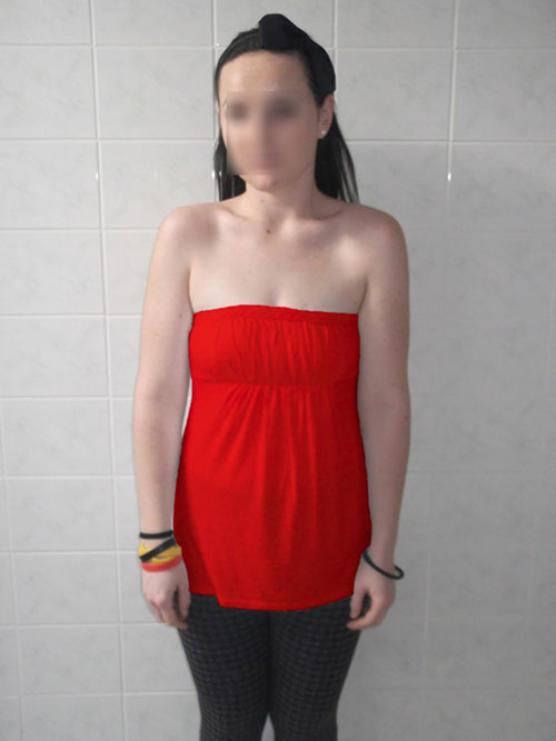 Picture 2 of Women are more jealous when you are in the same gender wearing red?