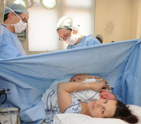 Picture 1 of Women give birth for the first time, can they give birth twice?