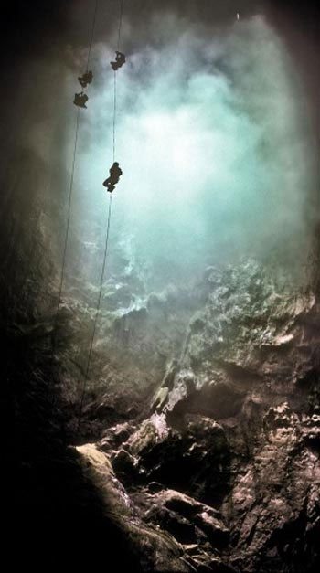 Picture 4 of World's largest tube cave in Mexico