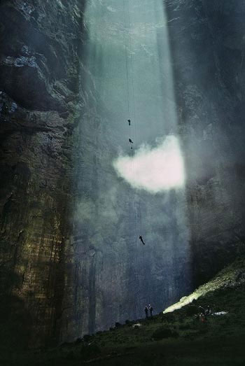 Picture 5 of World's largest tube cave in Mexico