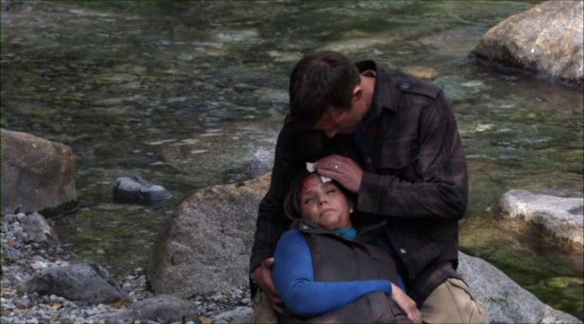 Picture 10 of Wrong survival tips on movies, never follow
