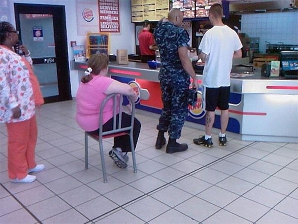 Picture 17 of You can't stop laughing with the 30 most lazy people in the world