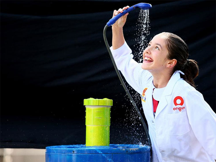 Picture 1 of You will be surprised with the special equipment of the 11-year-old inventor