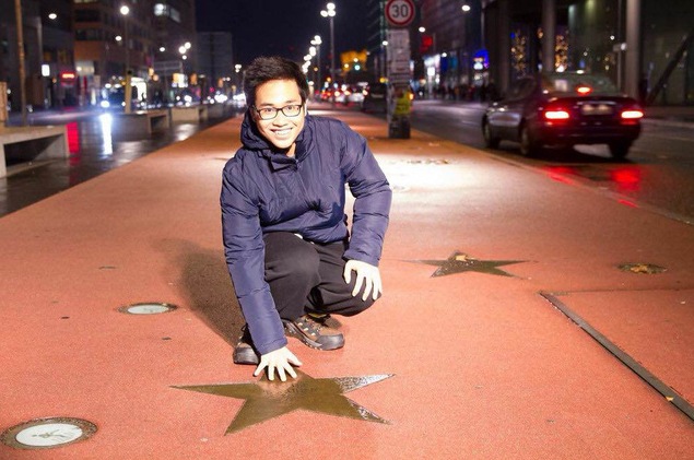 Picture 3 of Young Vietnamese boy Nguyen Mai Duc has completed a top-notch application and a book of national distribution