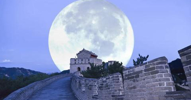 10 honest fiction, whether the fake Moon has become?