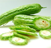 10 reasons not to miss bitter melon