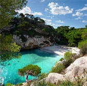 12 seas, the lake has the most water in the planet