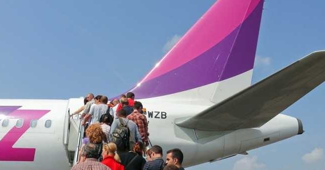 14 tips for easy flights not everyone knows
