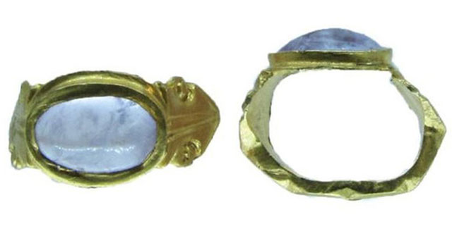 1,600-year-old amethyst gold ring