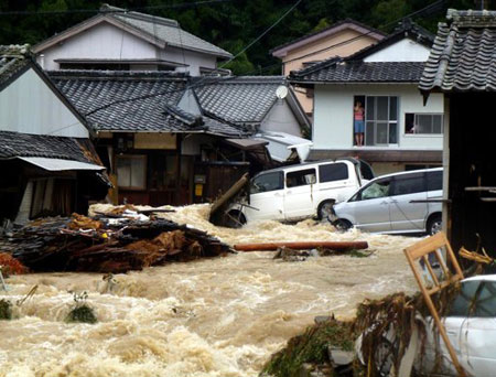 20 people died of typhoons in Japan