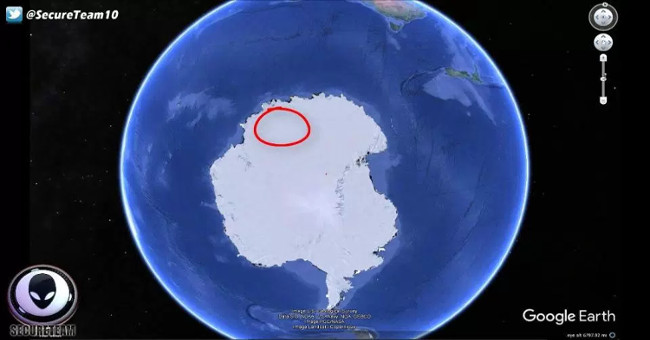 243km diameter object in Antarctica causes great extinction?