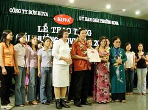 27 collectives and individuals receive the Kova Prize