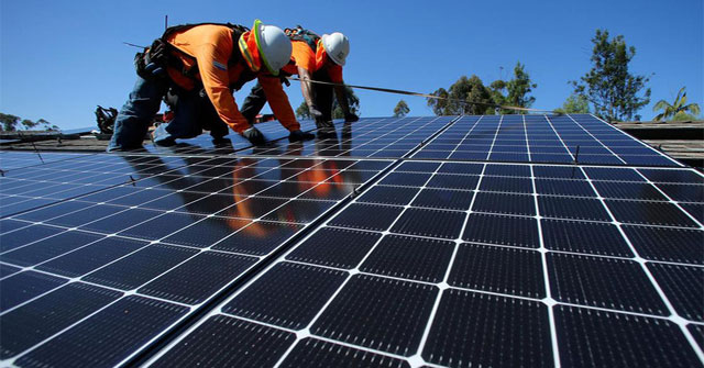'3 in 1' system: Using solar energy to produce electricity and desalination water