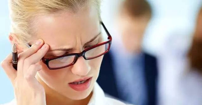 3 reasons why you suddenly forget things to say