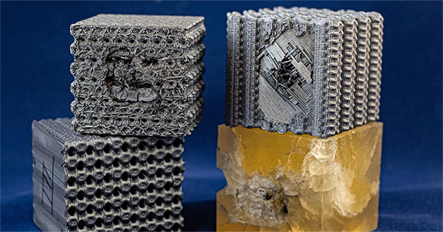 3D printing plastic in the 'tubulane' structure is extremely complex, a block of plastic resistant to bullets