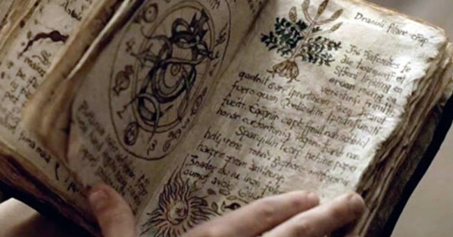 5 mysterious books about magic, curse and spell of ancient times