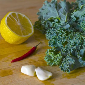 6 ways to combine foods to increase your ability to fight cancer