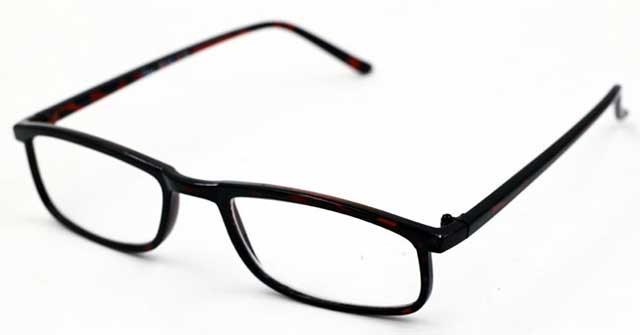 600-year history of close-up glasses