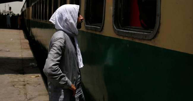 65 people died in the heat wave in Pakistan
