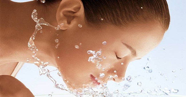 7 erroneous face wash habits make skin worse quickly