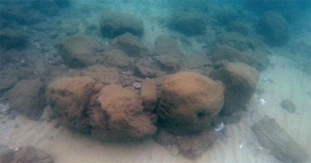 7,000-year breakwater in the Mediterranean Sea